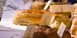 Food and energy bill rises keep inflation at 2.7%