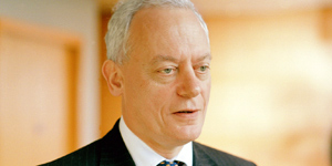 Standard Life chairman in talks over senior Barclays role