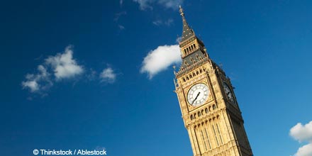 MPs back early state pension for women
