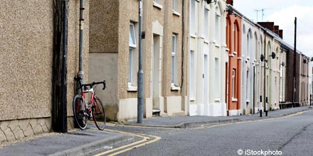 House prices down again as economy disappoints