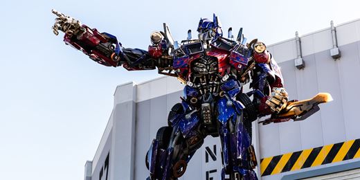 Can robots beat fund managers in hunt for income?