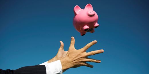 Government nets £2.6bn from rush to cash in pensions