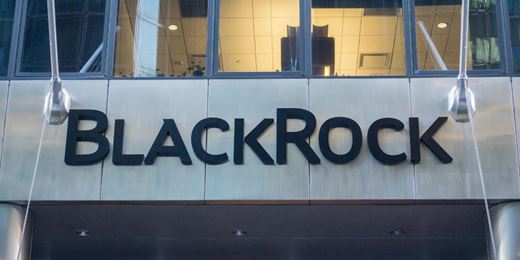 BlackRock cuts fund managers as trackers advance
