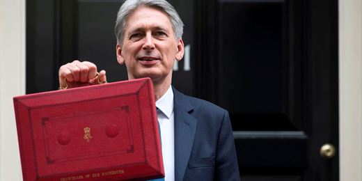 Philip Hammond Drops Plans To Increase Tax On Self-Employed Workers Philip Hammond Drops Plans To Increase Tax On Self-Employed Workers