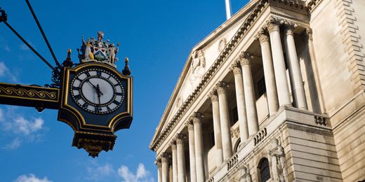 Sluggish UK growth puts brakes on Bank hawks