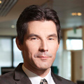 Tobias Övelius